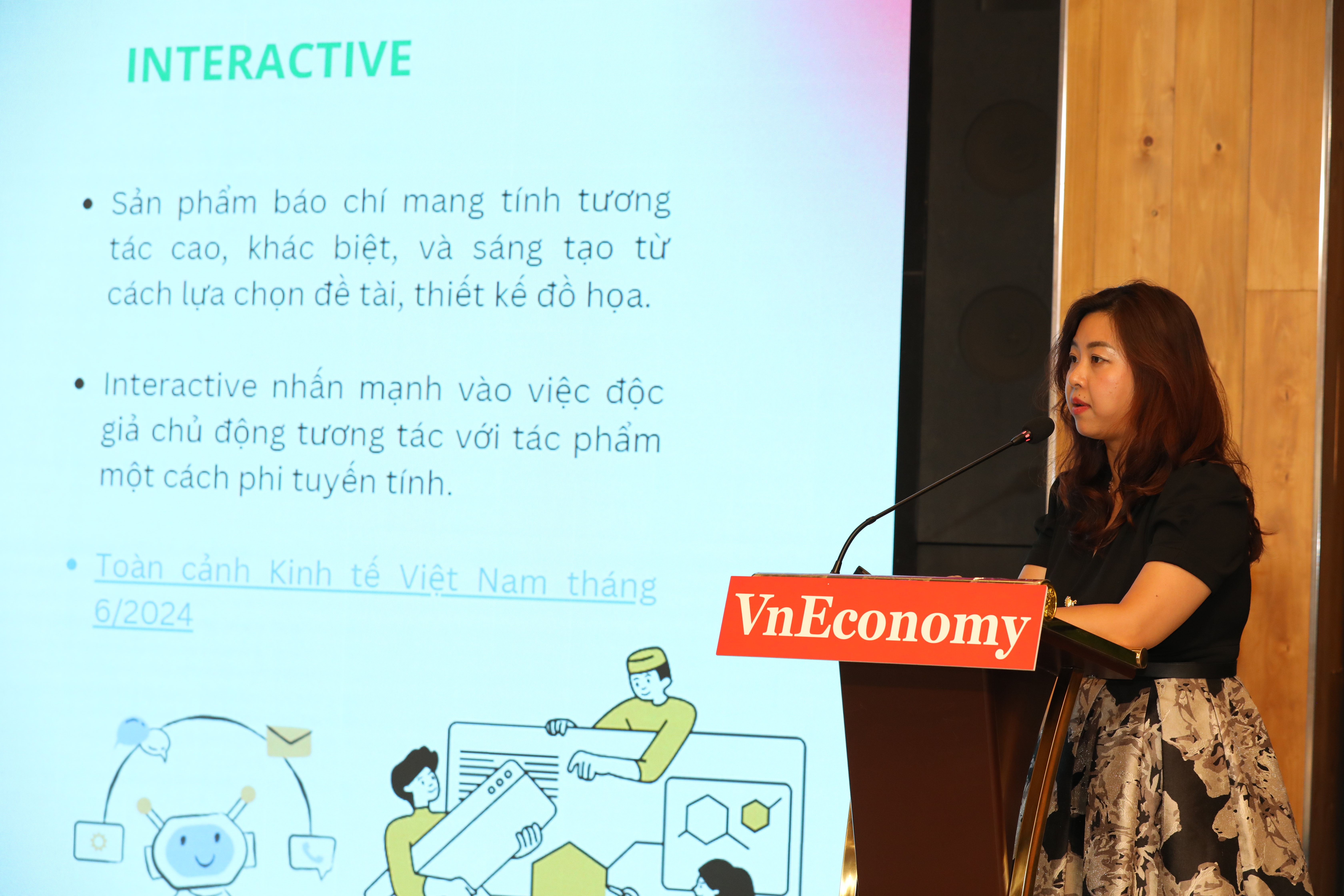 B&agrave; Đ&agrave;o Thu H&agrave;, Trưởng ban Digital Business, Tạp ch&iacute; Kinh tế Việt Nam, ph&aacute;t biểu tại hội nghị.