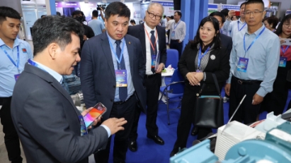 International expos on electrical technology and green power open in HCM City