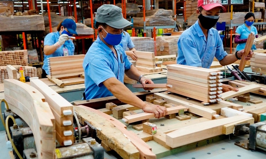 Xuất khẩu gỗ và sản phẩm gỗ 6 tháng đầu năm 2024 tăng trưởng hơn 23% so với cùng kỳ năm trước. Ảnh minh họa.