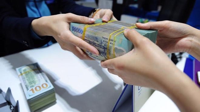 Outstanding consumer credit reaches $110 bln