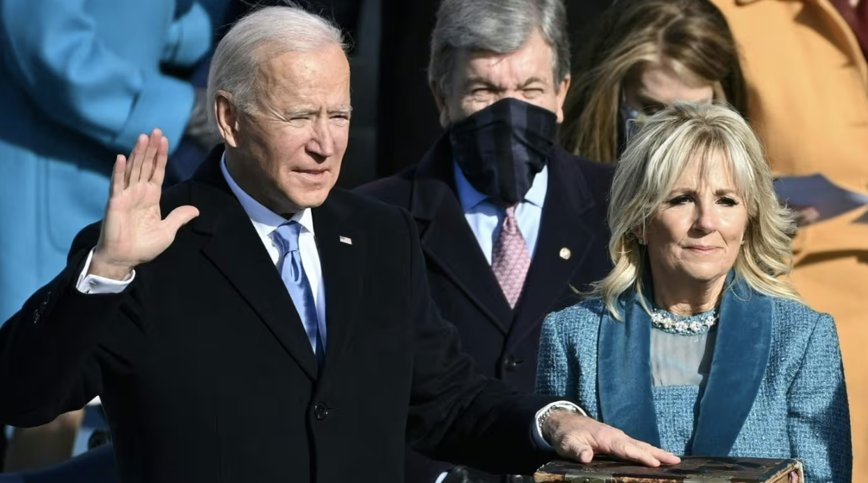 Tổng thống Mỹ Joe Biden trong lễ tuyên thệ nhậm chức vào tháng 1/2021 - Ảnh: Getty/FT.