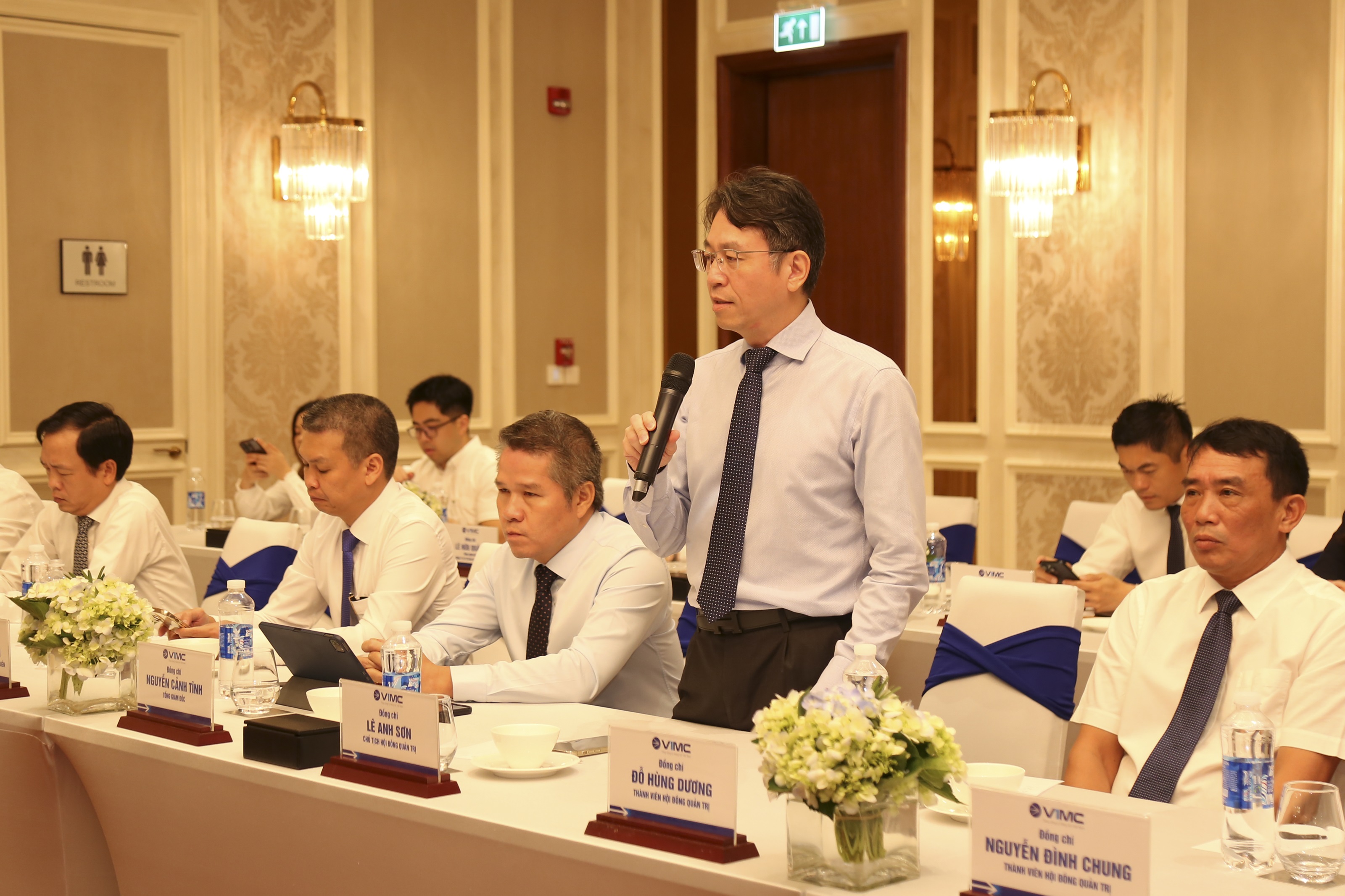 Đồng chí Lê Anh Sơn, Bí thư Đảng ủy, Chủ tịch HĐQT VIMC phát biểu. Ảnh: Công Hoan.