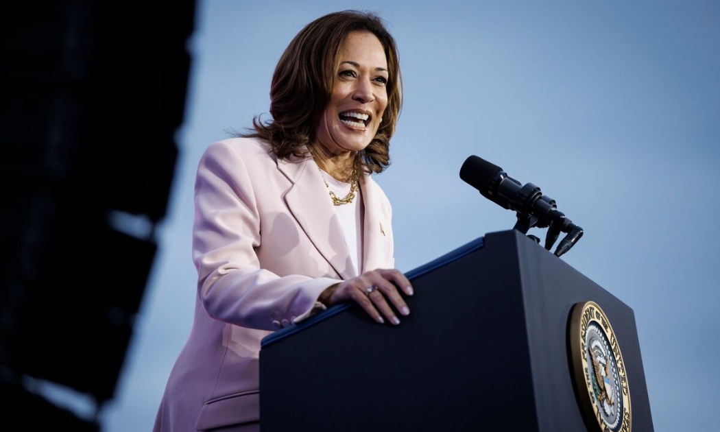 Ứng cử viên tổng thống Mỹ Kamala Harris - Ảnh: Bloomberg.