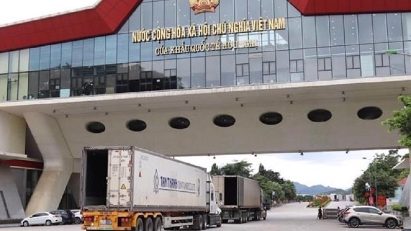 New regulations for vehicles transporting goods via Huu Nghi - Youyi Guan border gate in Lang Son from August 1