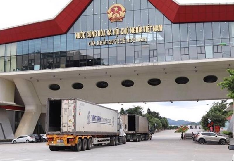 New regulations for vehicles transporting goods via Huu Nghi - Youyi Guan border gate in Lang Son from August 1