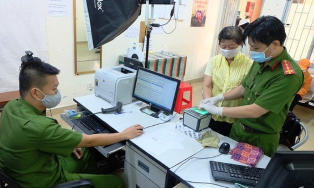 TP.HCM đã thu nhận gần 40.000 hồ sơ cấp mới thẻ căn cước - Ảnh minh họa.