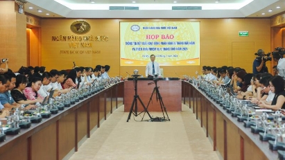 Central bank sets key tasks for second half of the year