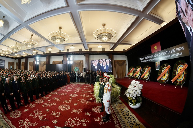 Quang cảnh tang lễ Tổng B&iacute; thư Nguyễn Ph&uacute; Trọng tại&nbsp;Hội trường Thống Nhất, TP.HCM - Ảnh: VGP