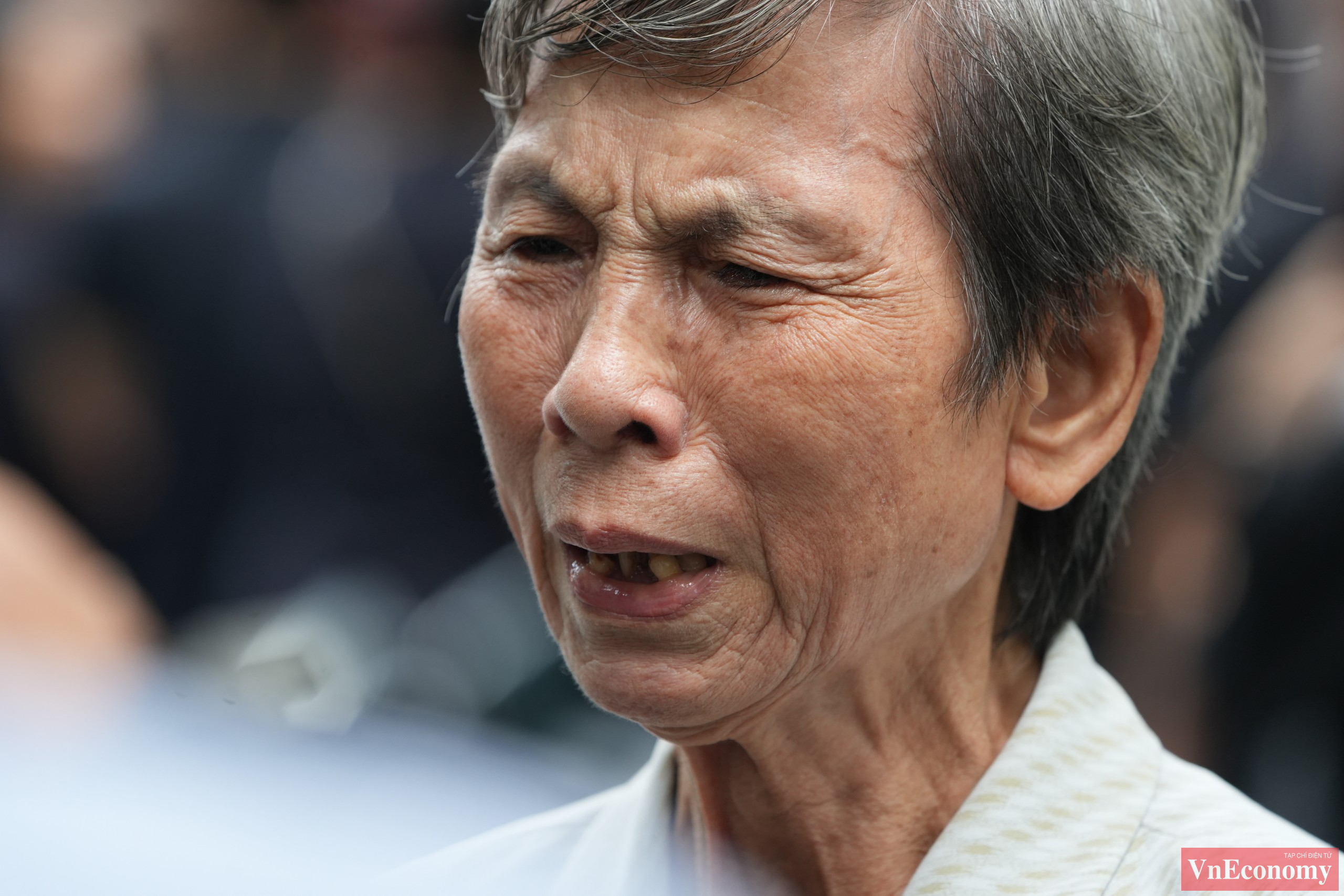 Nhiều người b&agrave;y tỏ nỗi buồn như thể mất đi ch&iacute;nh người th&acirc;n trong gia đ&igrave;nh.