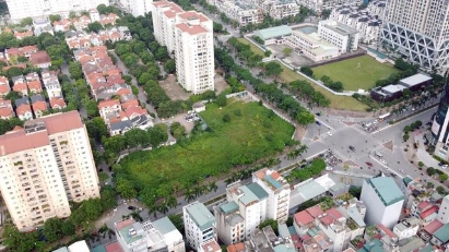 Hanoi calls for investors to build two urban areas