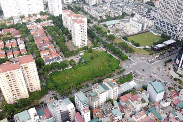 Hanoi calls for investors to build two urban areas