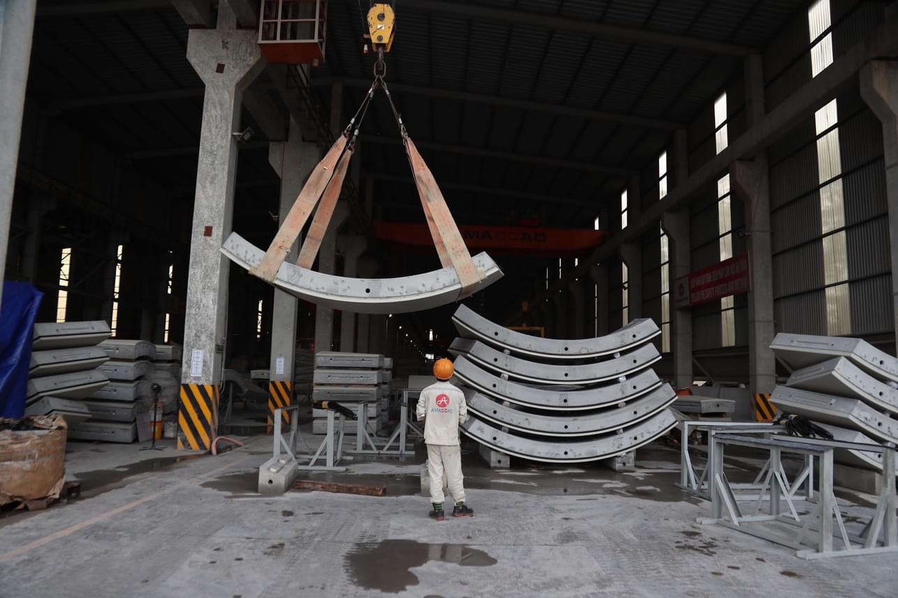 Các vòng vỏ hầm sẽ là loại vạn năng, bao gồm có 6 miếng ghép lại.