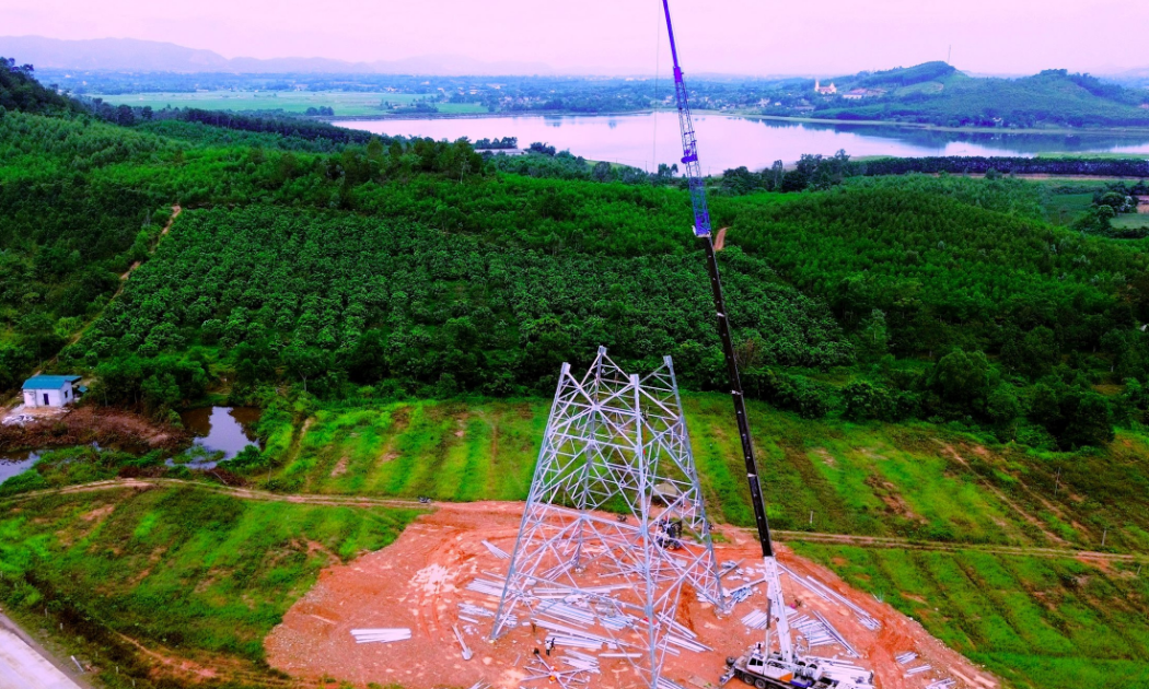 Vị trí cột 368 (thuộc Dự án đường dây 500kV mạch 3) qua địa phận xã Nghi Văn, huyện Nghi Lộc, tỉnh Nghệ An.