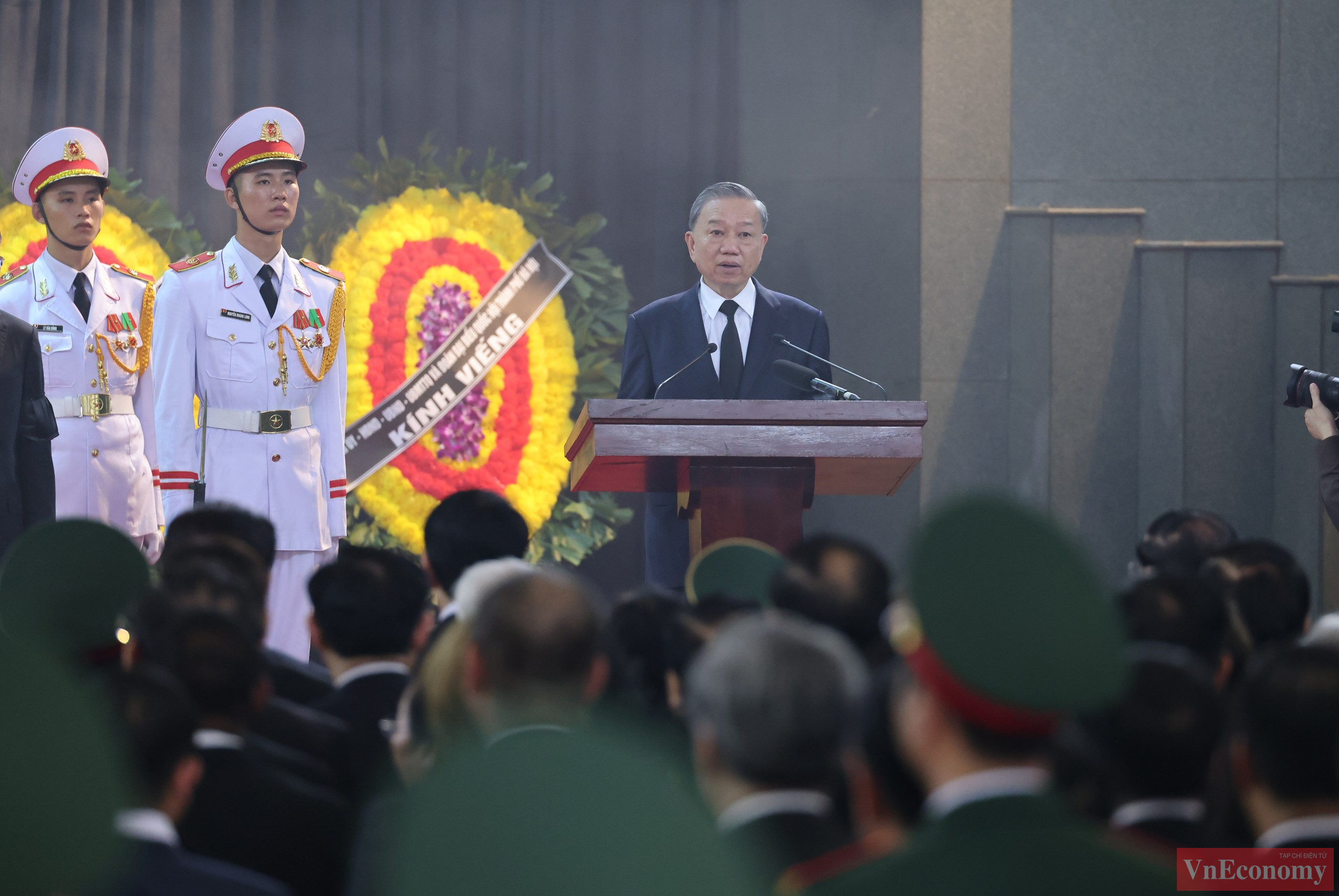 Chủ tịch nước T&ocirc; L&acirc;m, Trưởng Ban Lễ tang đọc Lời điếu tại Lễ truy điệu Tổng B&iacute; thư Nguyễn Ph&uacute; Trọng.