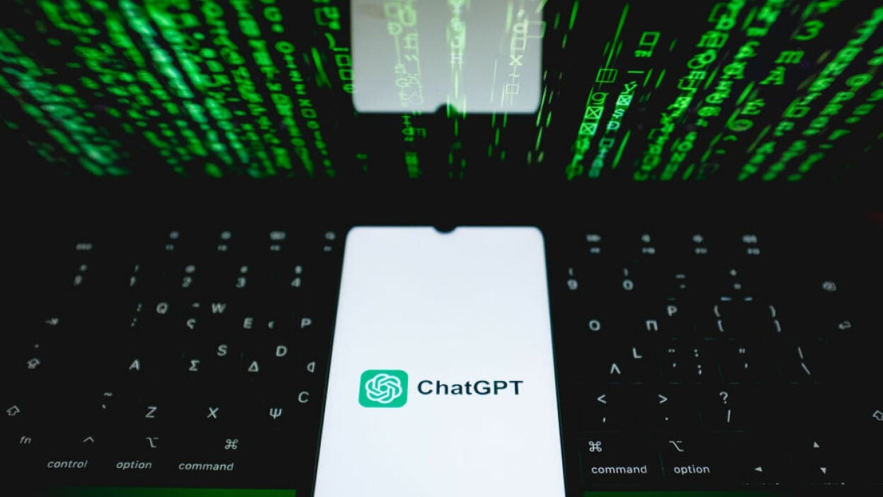 Không giống ChatGPT, thường dựa vào dữ liệu cũ hơn để tạo ra câu trả lời, SearchGPT sẽ cung cấp thông tin cập nhật, với các liên kết trực tuyến 