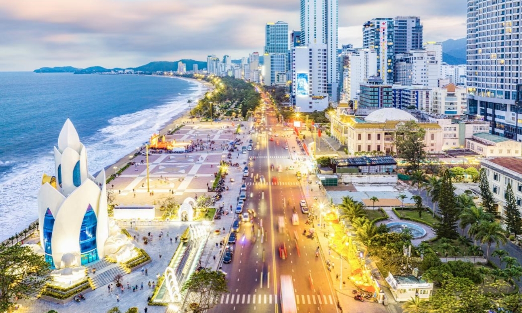 Nha Trang vươn mình trở thành điểm đến hấp dẫn hàng đầu Việt Nam trong 6 tháng đầu năm 2024.