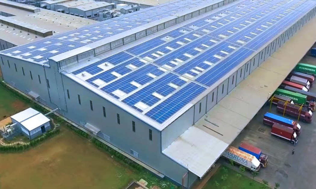 Nguồn điện mặt trời áp mái tiết kiệm nhiều chi phí cho các khu công nghiệp