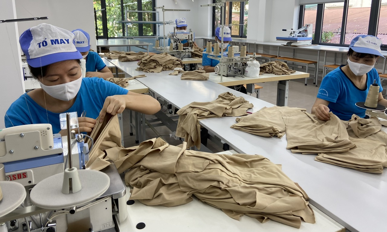Dệt may hướng tới việc hoàn thiện chuỗi cung ứng, sản xuất hàng thời trang chất lượng cao. 