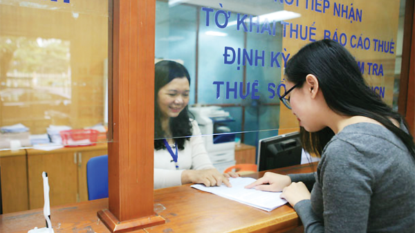 Nỗ lực khai thác “mỏ vàng” thuế thương mại điện tử