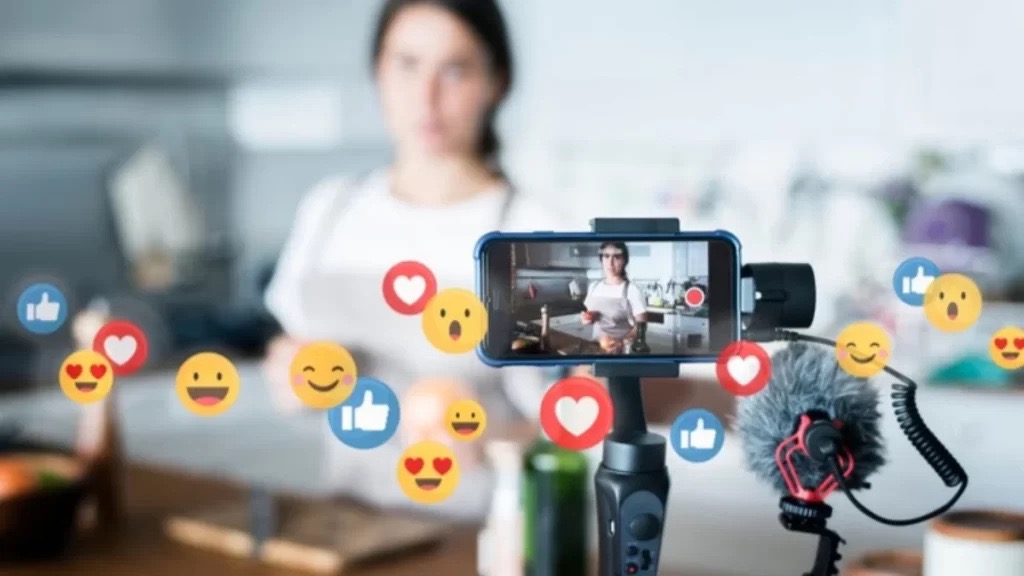 6 tháng đầu năm, gần 43.000 người bán hàng online thuộc diện rà soát đã khai, nộp thuế gần 10.000 tỷ đồng - Ảnh minh họa.