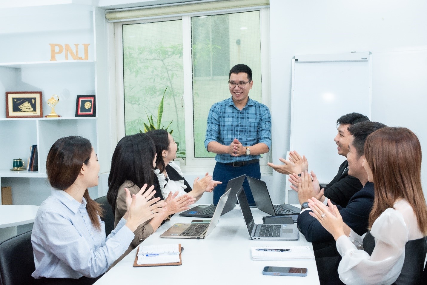 Quản trị doanh nghiệp xuất sắc đã giúp PNJ “xuyên khó”, lập đỉnh kinh doanh. Ảnh: Kế Châu.