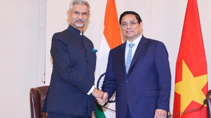 PM Chinh's visit to India expected to provide strong impetus for bilateral ties: Indian FM