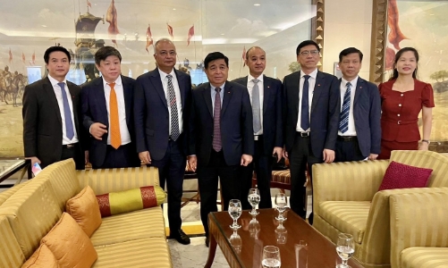 Tập đoàn Adani của Ấn Độ lên kế hoạch đầu tư gần 5 tỷ USD tại Việt Nam