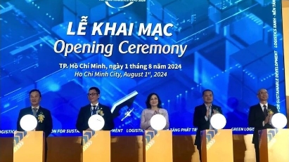 Vietnam international logistics exhibition opens in HCM City