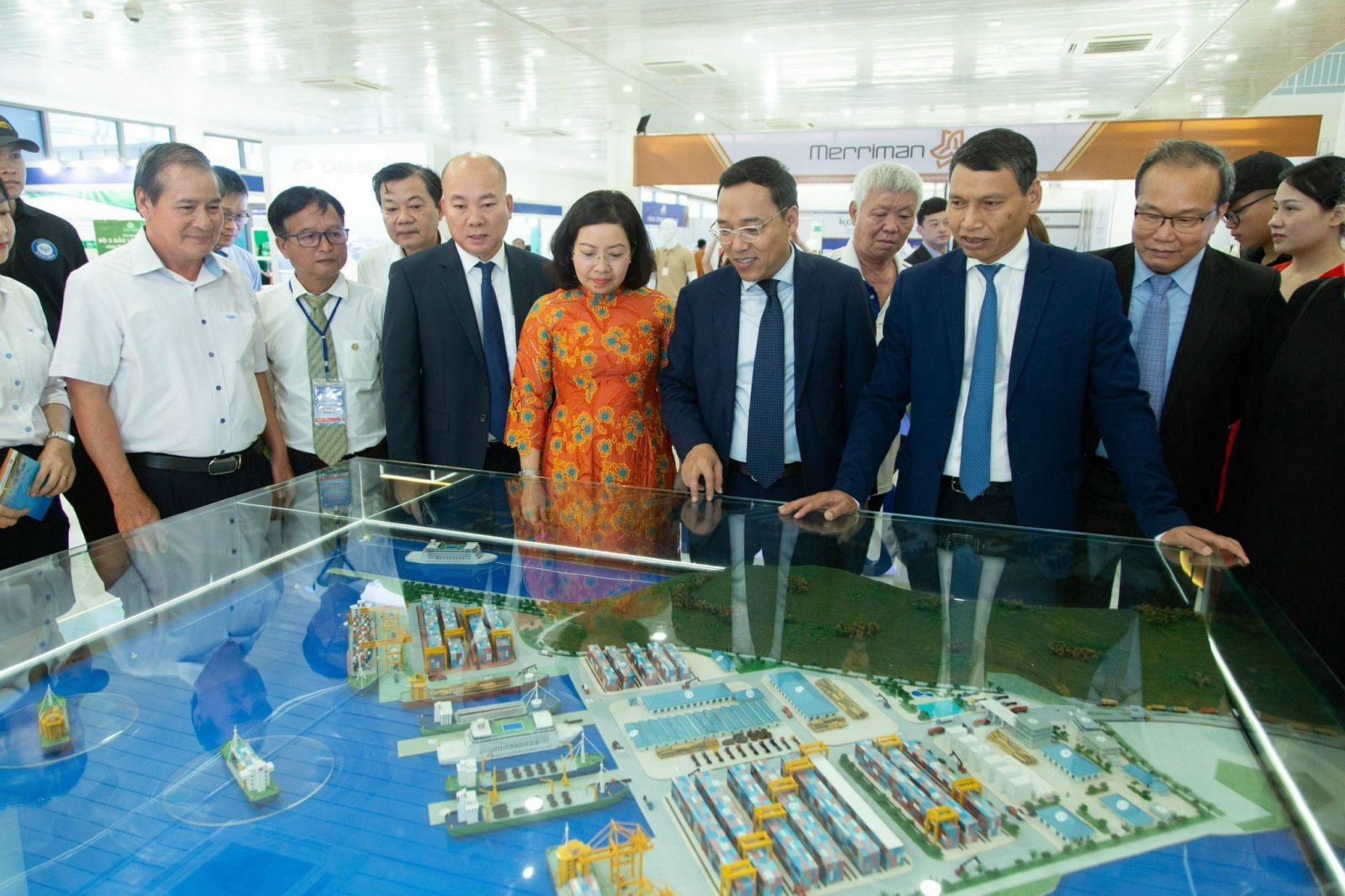 Các đại biểu tham dự hội chợ  EWEC - Đà Nẵng 2024.