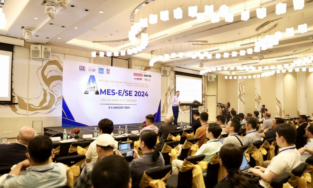 AMES 2024 quy tụ hơn 250 chuyên gia và nhà khoa học đến từ 40 quốc gia bàn luận về những vấn đề kinh tế - xã hội của thế giới và Việt Nam.