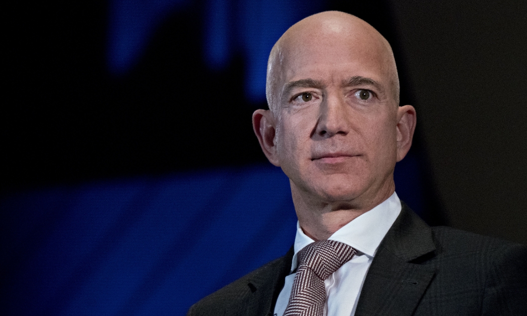 Tỷ phú Jeff Bezos - Ảnh: Bloomberg.