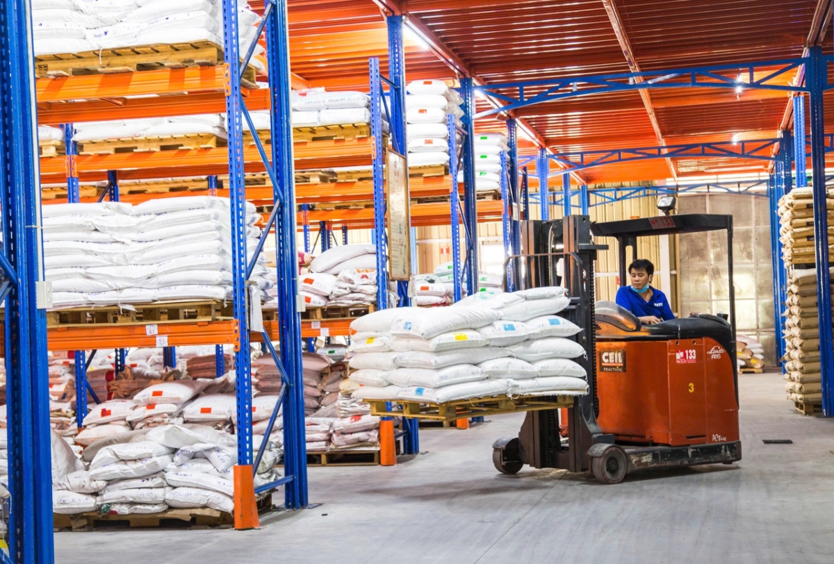 Nh&agrave; m&aacute;y Duy T&acirc;n sử dụng nguồn nguy&ecirc;n liệu an to&agrave;n v&agrave; được kiểm định chất lượng uy t&iacute;n.