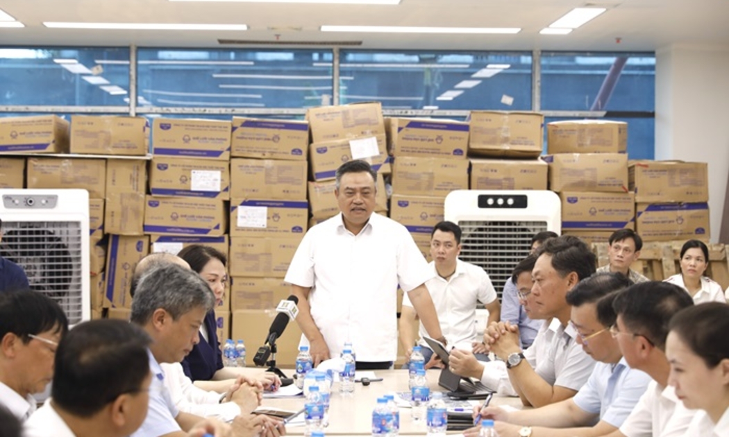 Ông Trần Sỹ Thanh, Chủ tịch UBND Thành phố Hà Nội làm việc tại Dự án Bệnh viện Nhi Hà Nội