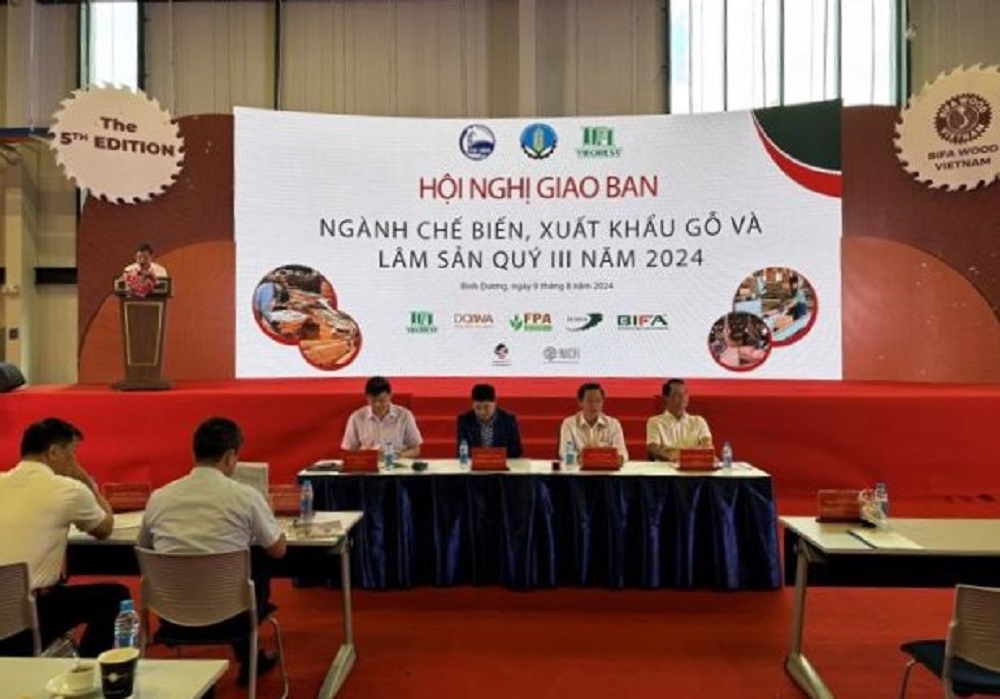 Quang cảnh hội nghị ngày 9/8 tại Bình Dương.