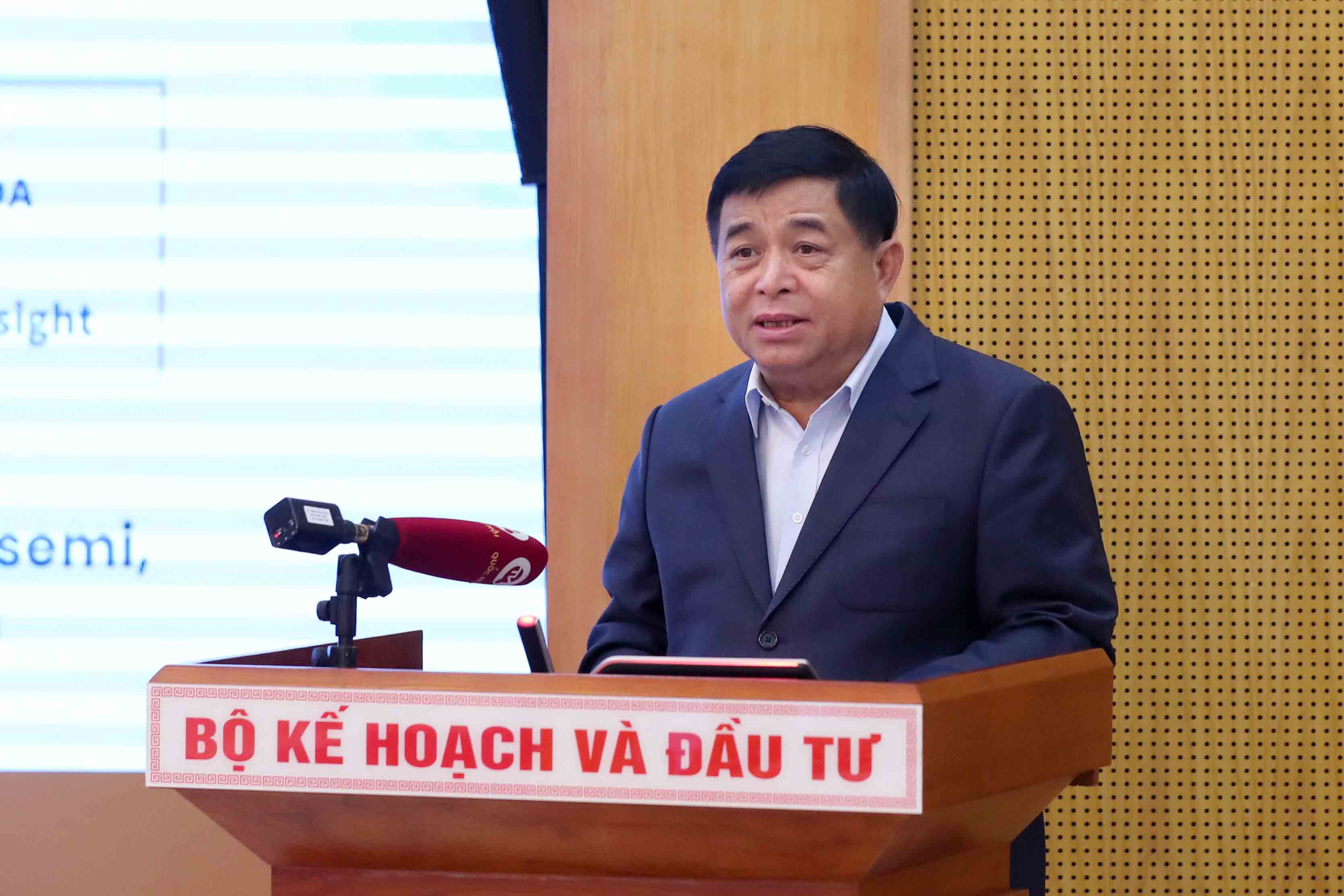Khi Đề án đào tạo nhân lực cùng Chiến lược phát triển ngành bán dẫn được ban hành, cùng với hạ tầng tốt, thể chế tốt và nhân lực tốt, Việt Nam sẽ có cơ hội tham gia vào chuỗi giá trị ngành bán dẫn.