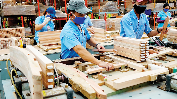 Nhiều thách thức đe dọa mục tiêu xuất khẩu của ngành gỗ  