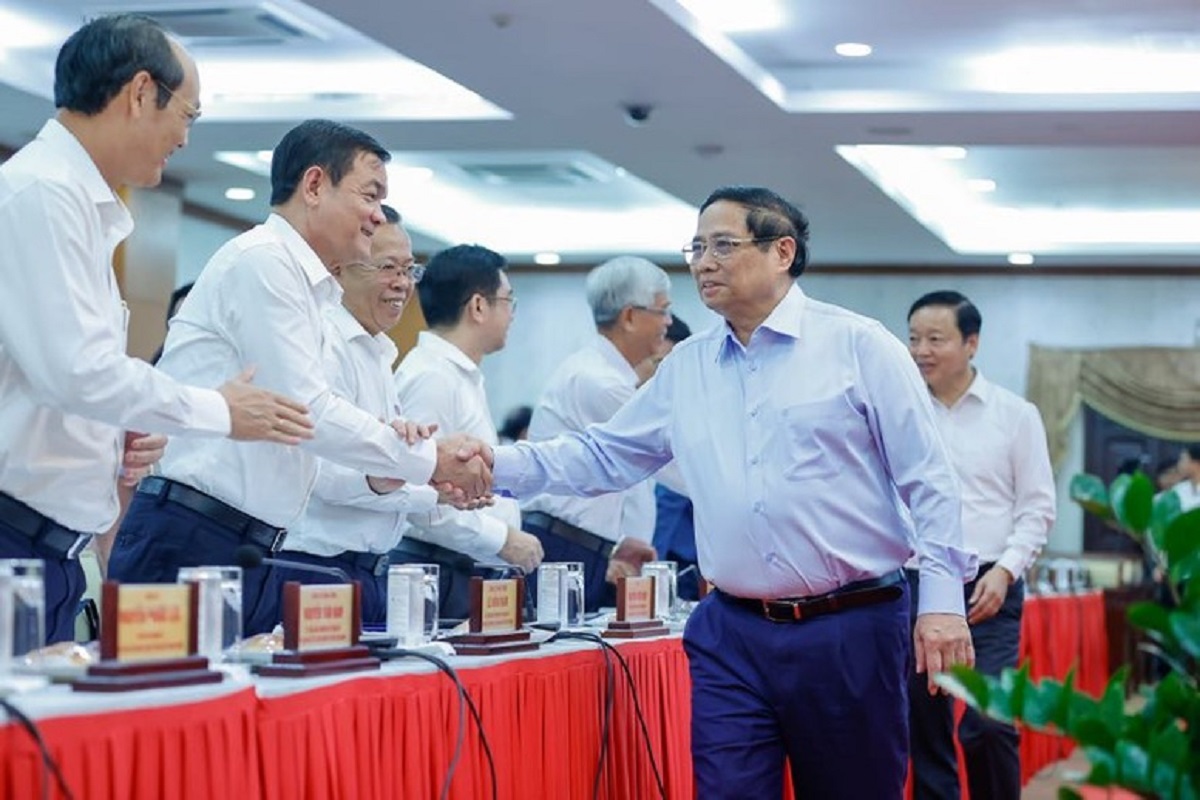 Thủ tướng Phạm Minh Chính làm việc với TPHCM về kết quả phát triển kinh tế - xã hội Thành phố và thực hiện Nghị quyết số 98. Ảnh: VGP.