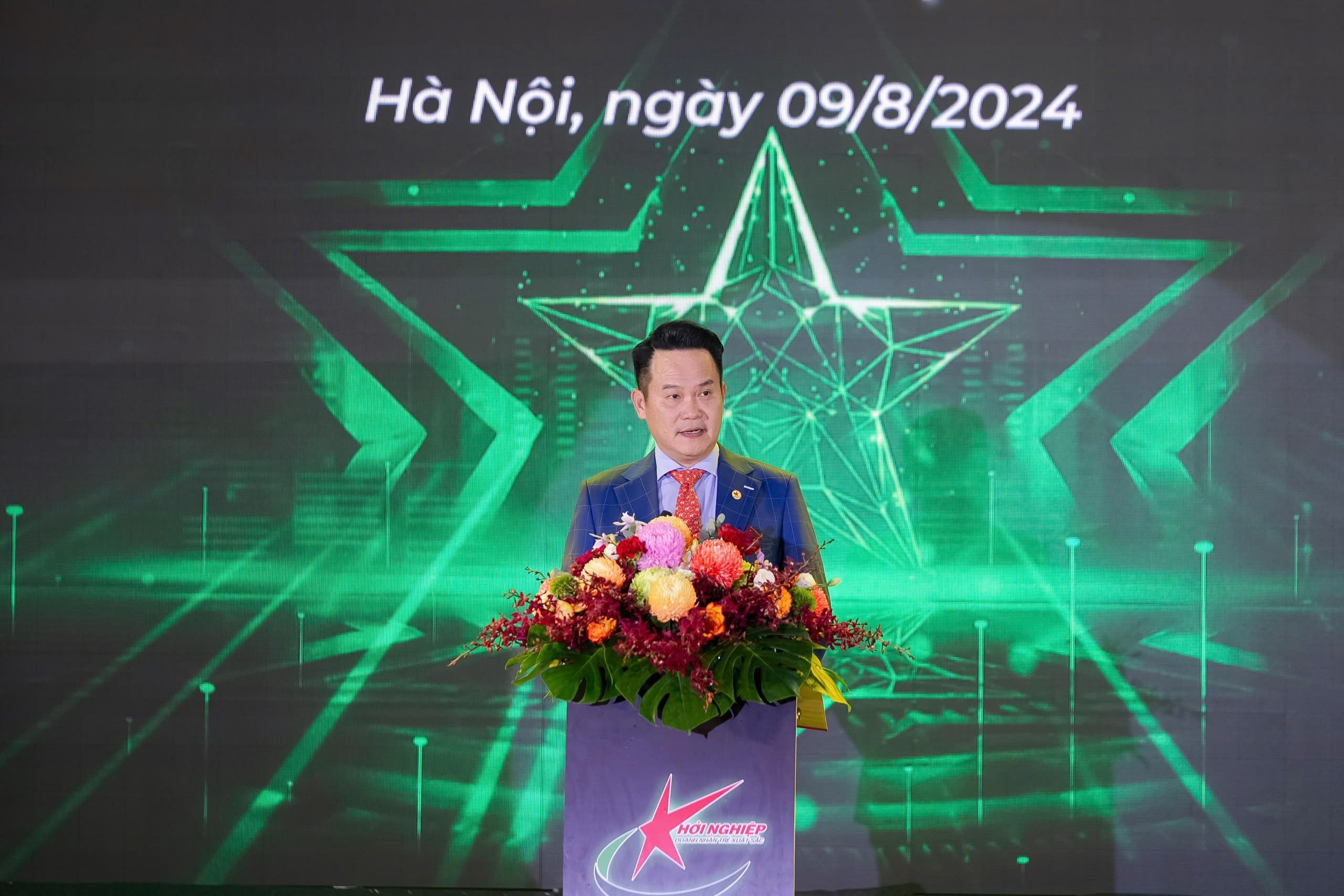 Ông Đặng Hồng Anh cho biết qua 8 lần triển khai, chương trình đã trao danh hiệu cho 643 doanh nhân trẻ tiêu biểu.