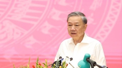  Hanoi urged to make stronger efforts for further development