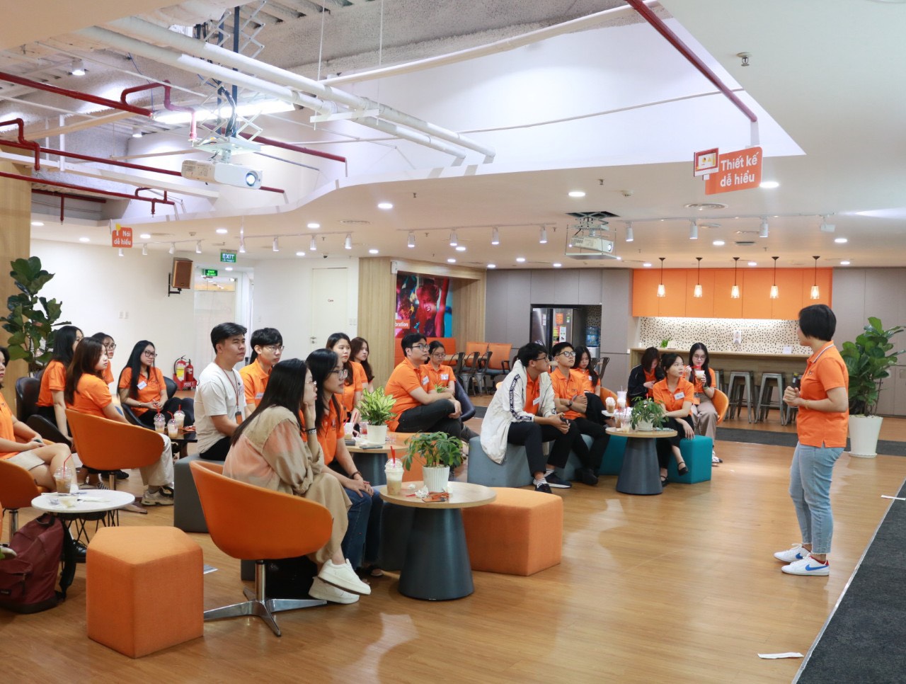 Các hoạt động gắn kết thể hiện sự thấu hiểu và quan tâm đến nhân viên của FWD Việt Nam.
