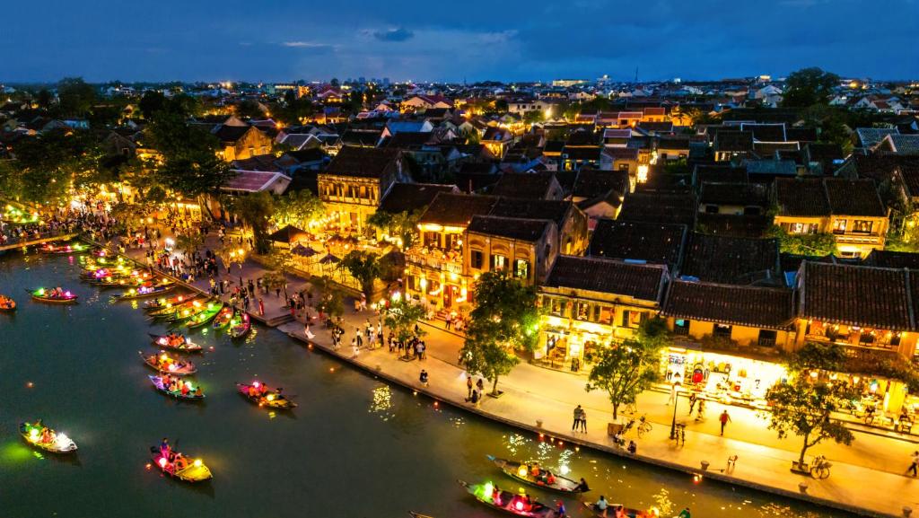 Phần lớn du khách Việt có xu hướng lựa chọn những chuyến đi gần, ngắn ngày trong dịp nghỉ lễ 2/9 này.