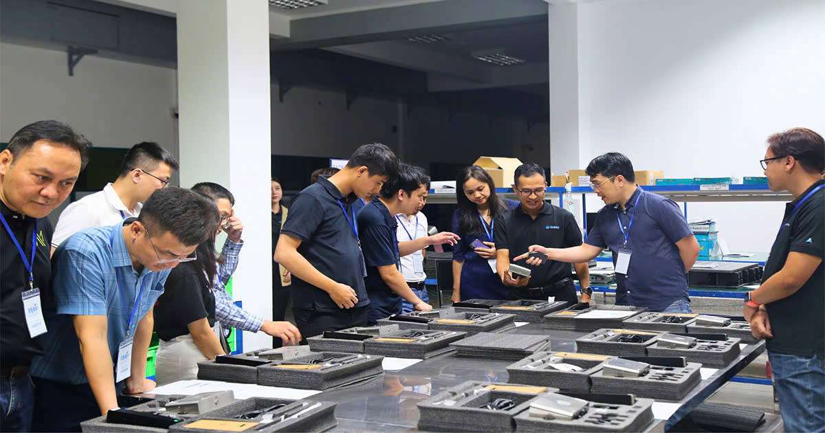 Chuyến Field trip đến “Đại bản doanh” của Tập đoàn My Lan Group và Rynan Technologies Việt Nam của các startup.