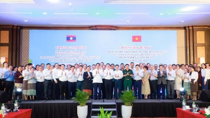 Vietnam-Laos bilateral trade hits $927.8 mln in 1H