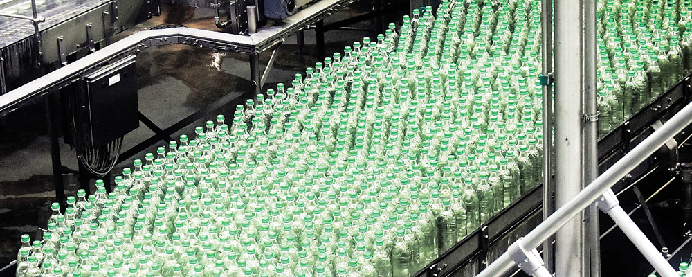 Tr&ecirc;n thế giới, nhiều c&ocirc;ng ty F&B hiện đang hướng hoạt động nghi&ecirc;n cứu v&agrave; ph&aacute;t triển v&agrave;o c&ocirc;ng nghệ xanh.