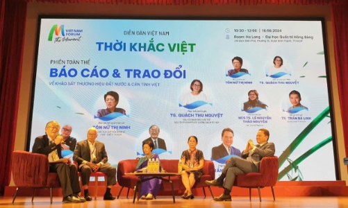 Diễn đàn Việt Nam – Thời khắc Việt và đi tìm thương hiệu cho TP.HCM