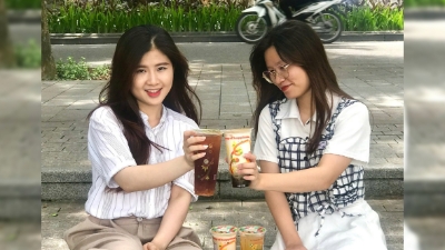 The essence of ToCoToCo’s signature organic jasmine green tea