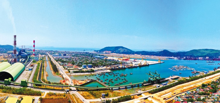 Khu kinh tế Nghi Sơn.