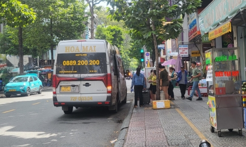 Bàn cách quản lý, lập lại trật tự xe hợp đồng “trá hình”