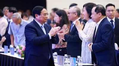 Prime Minister attends 2024 forum of overseas Vietnamese intellectuals and experts