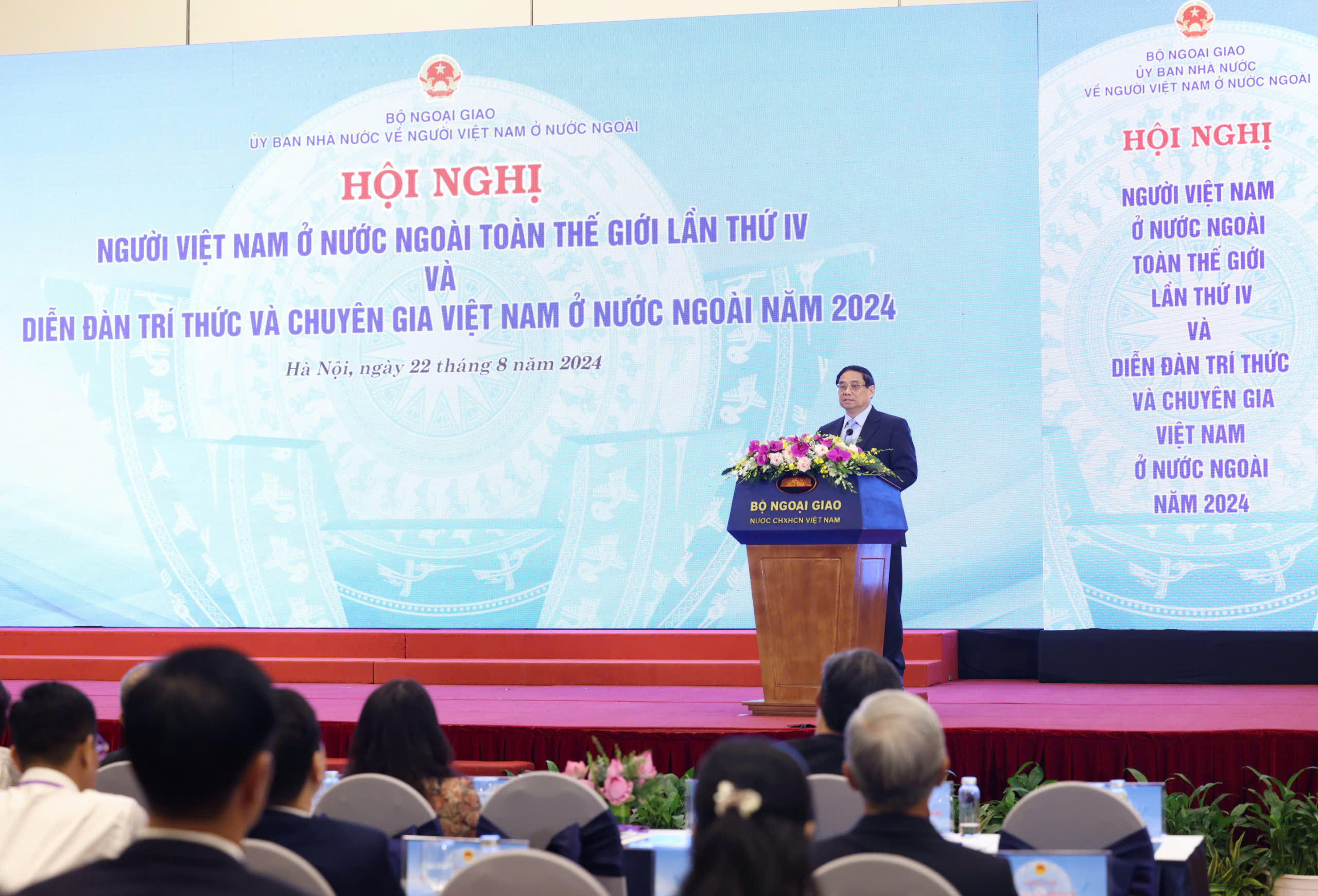 Theo Thủ tướng, kiều bào đã có những đóng góp quan trọng vào sự phát triển của Việt Nam trong những năm qua. Ảnh: Quang Phúc.